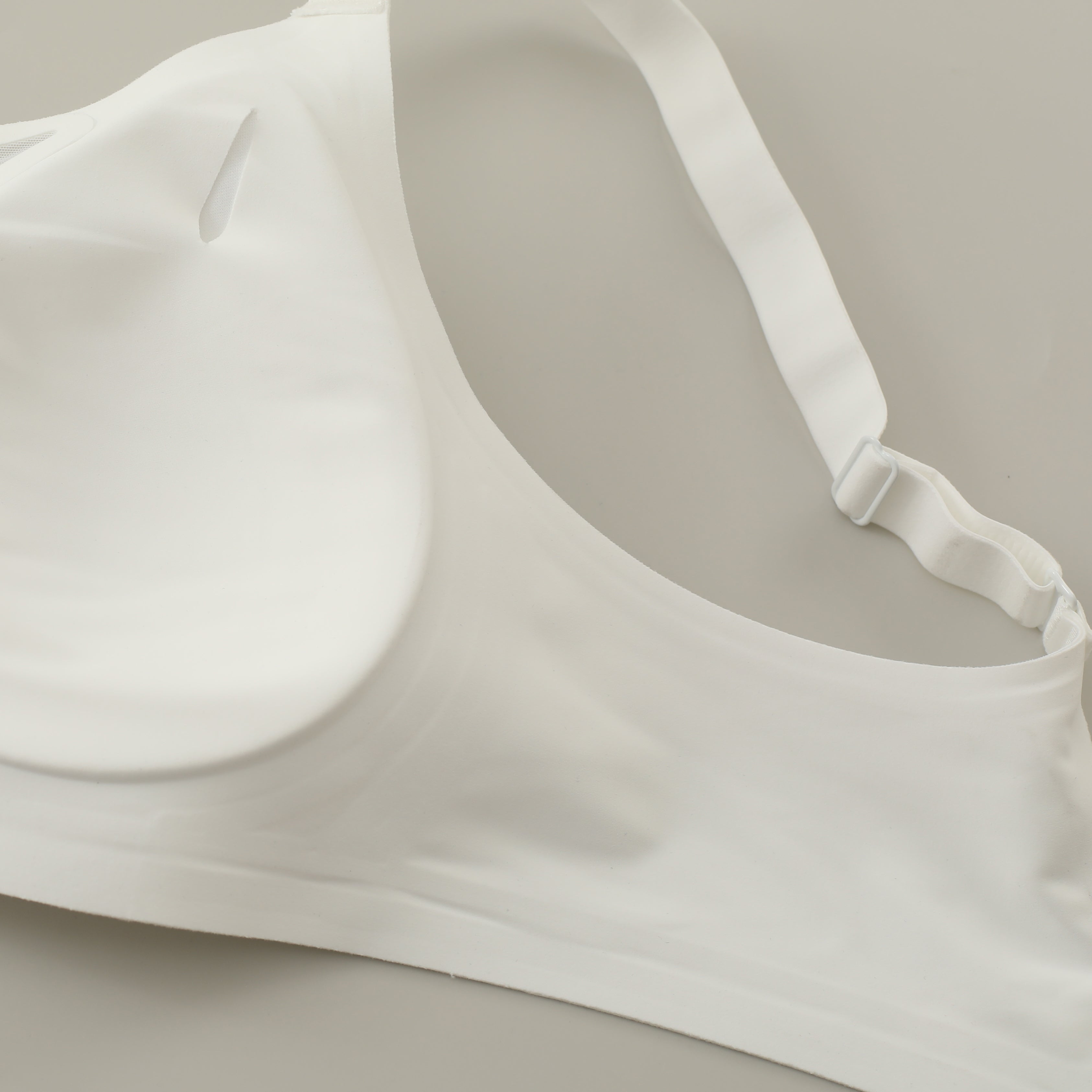 ROSEÉ Women's Wire-Free Bra — Sheer Lace Deep V-Neck Design; Comfortable, Lifting, and Seamless; An Everyday Essential Basic Style Perfect for Pairing with T-Shirts.